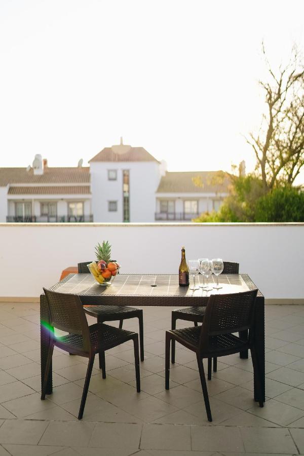 Apartament Wonderful Flats With Pool By Host Wise Albufeira Zewnętrze zdjęcie
